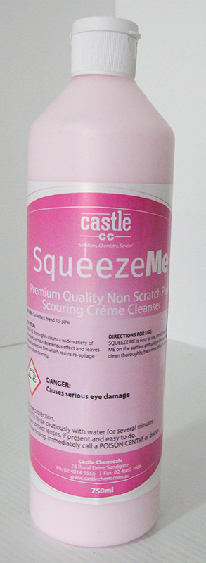 Castle Squeeze Me Premium Low Grit Creme Cleanser
