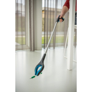 Moerman Pro Grabber Picking up Pen